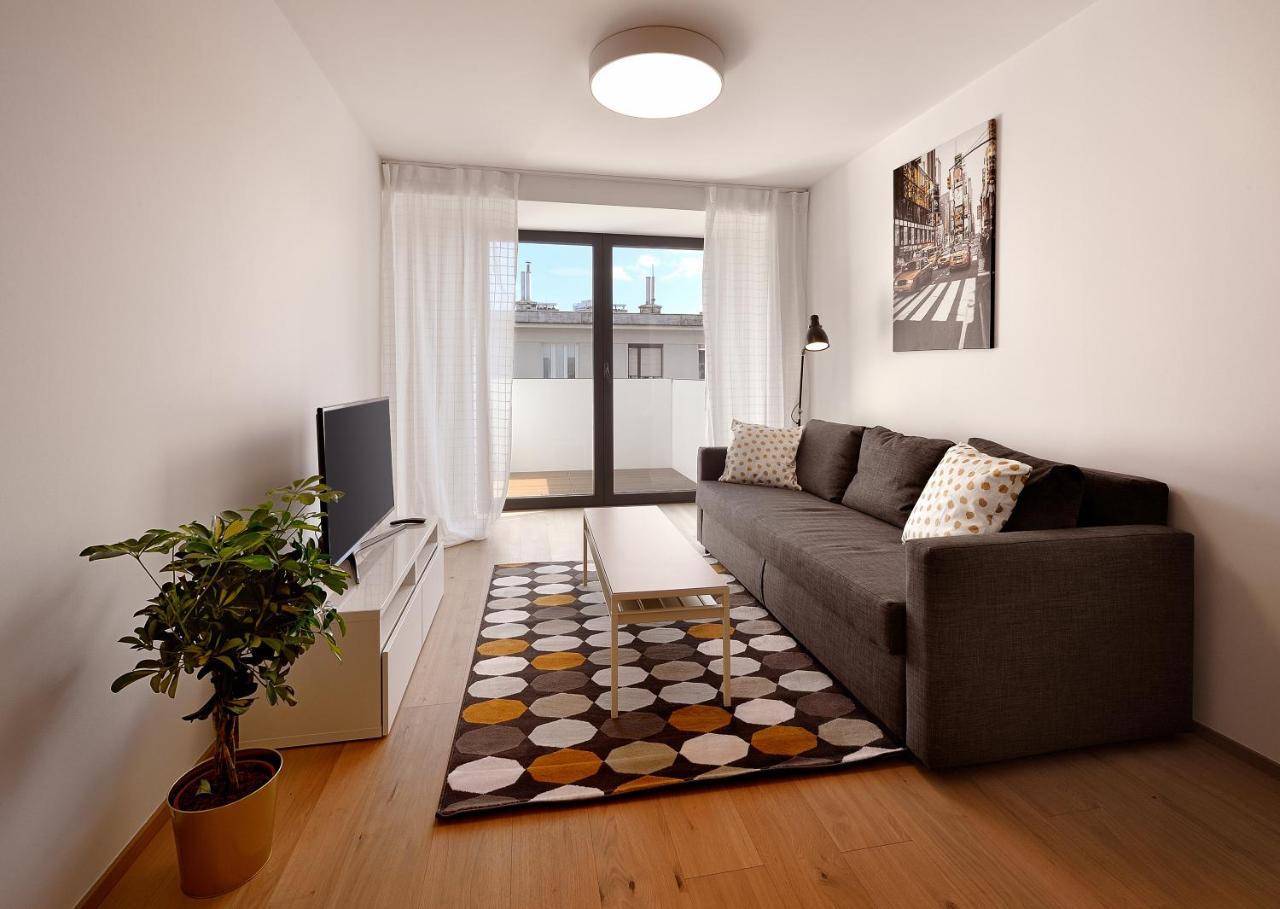 Smart & Green Living By Ambiente Братислава Екстер'єр фото