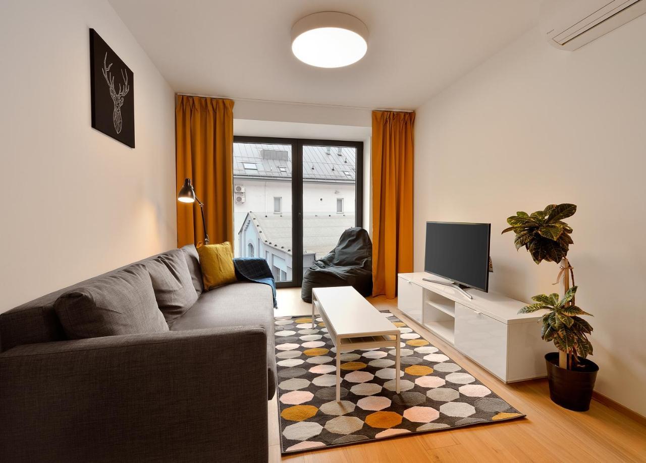 Smart & Green Living By Ambiente Братислава Екстер'єр фото