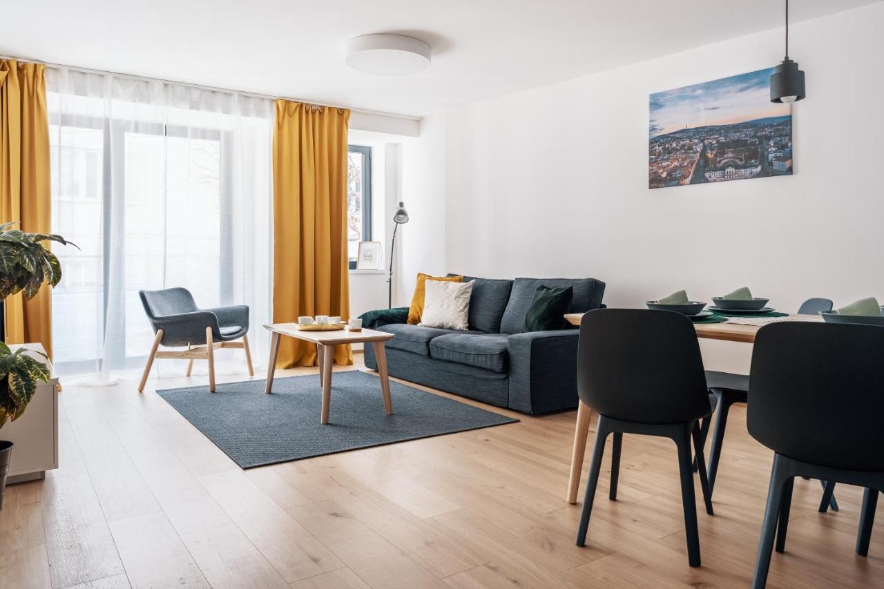 Smart & Green Living By Ambiente Братислава Екстер'єр фото