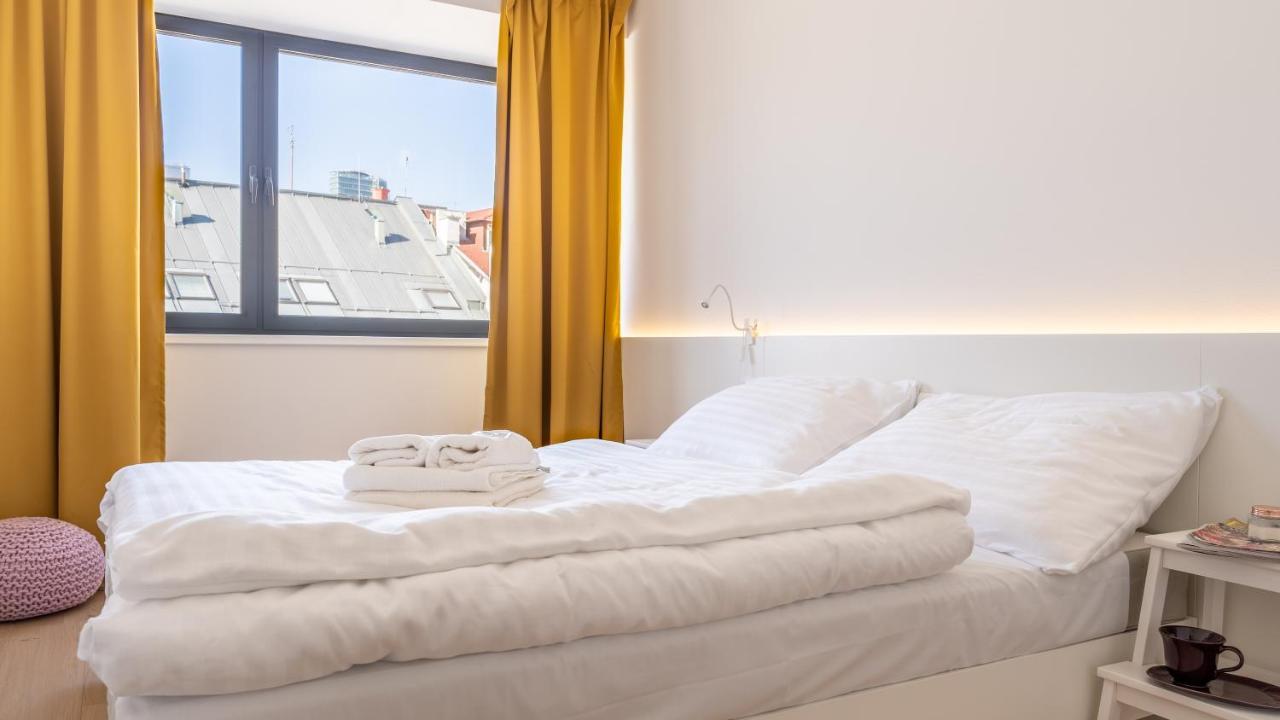 Smart & Green Living By Ambiente Братислава Екстер'єр фото